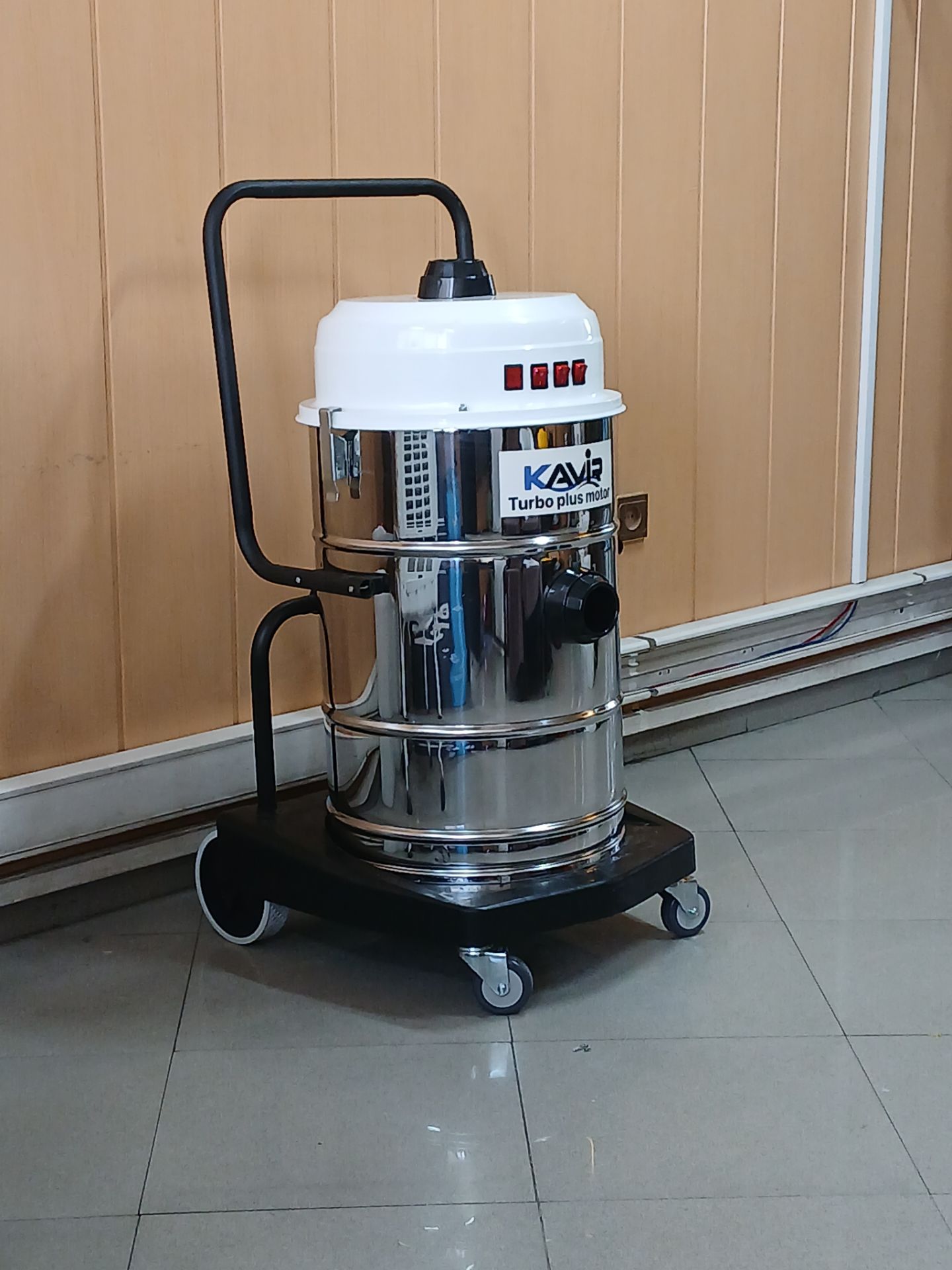 جاروبرقی صنعتی کویر مدل 703 مخصوص کارواش